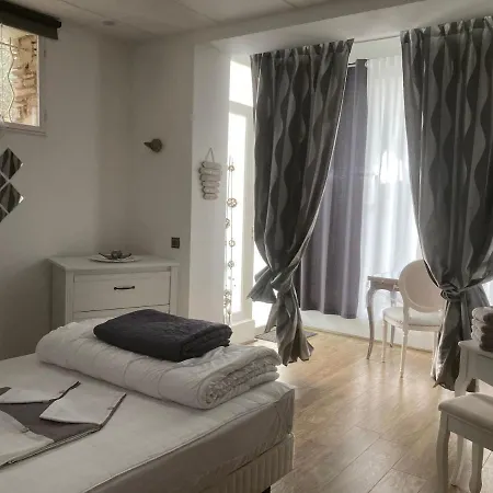 Comme A La Maison Apartament *