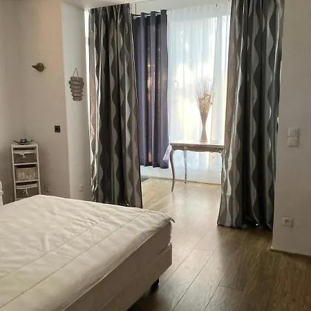 Comme A La Maison Hyeres