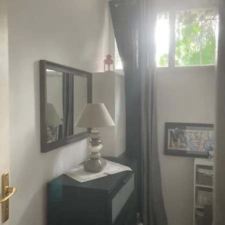 Apartman Comme A La Maison Hyères